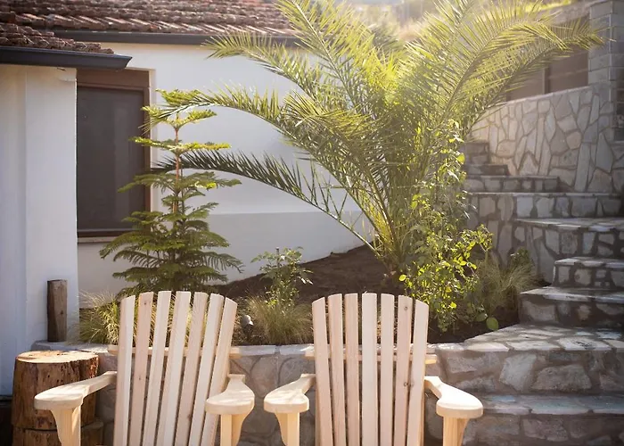 Villa Cinema & Gaming House With View